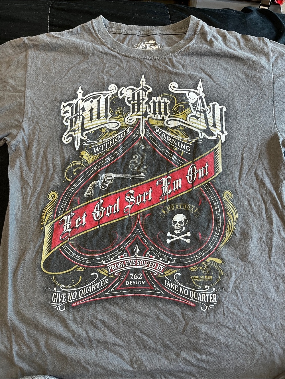 Men’s Gray Short-Sleeve Graphic Tee - 'Let God Sort 'Em Out'